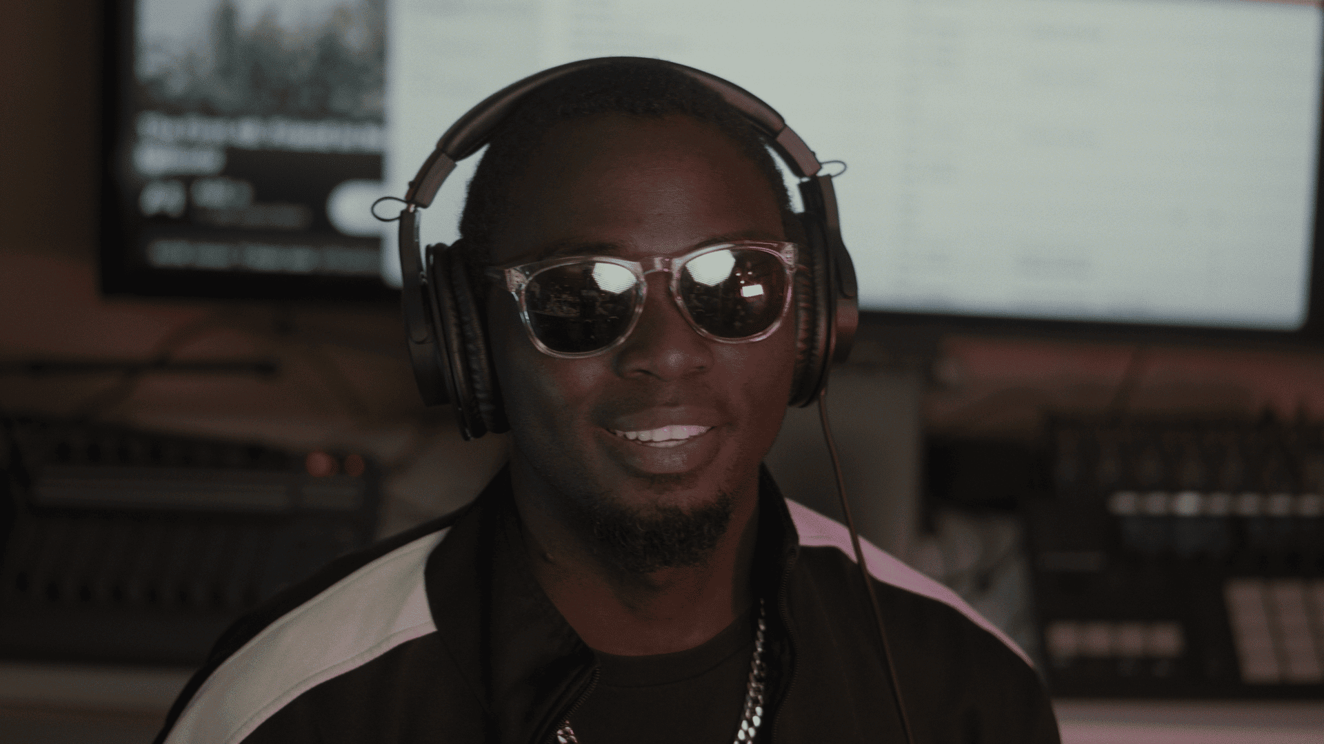 [Authentic Music Moments] One Life - Manny