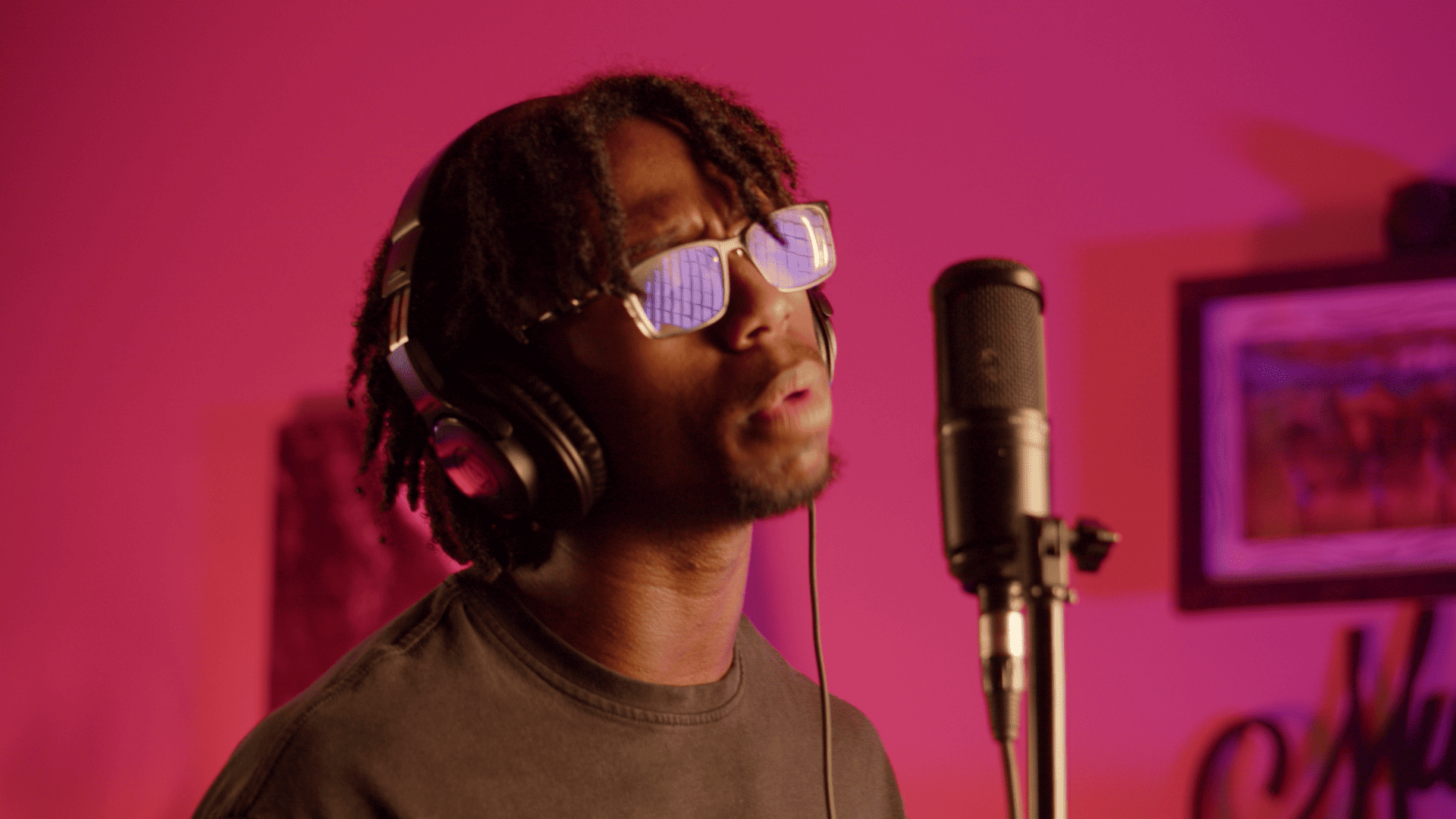 [ Authentic Music Moments] Just Who I Am - Paitsuz